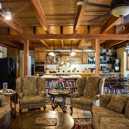 Mountain Harbour B&B Roan Mountain エクステリア 写真